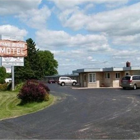 Pine Ridge Motel Dodgeville Eksteriør bilde