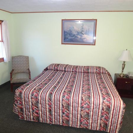 Pine Ridge Motel Dodgeville Eksteriør bilde