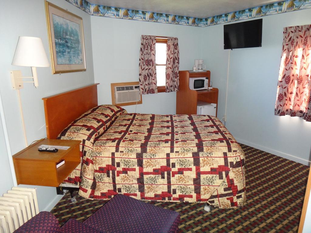 Pine Ridge Motel Dodgeville Eksteriør bilde