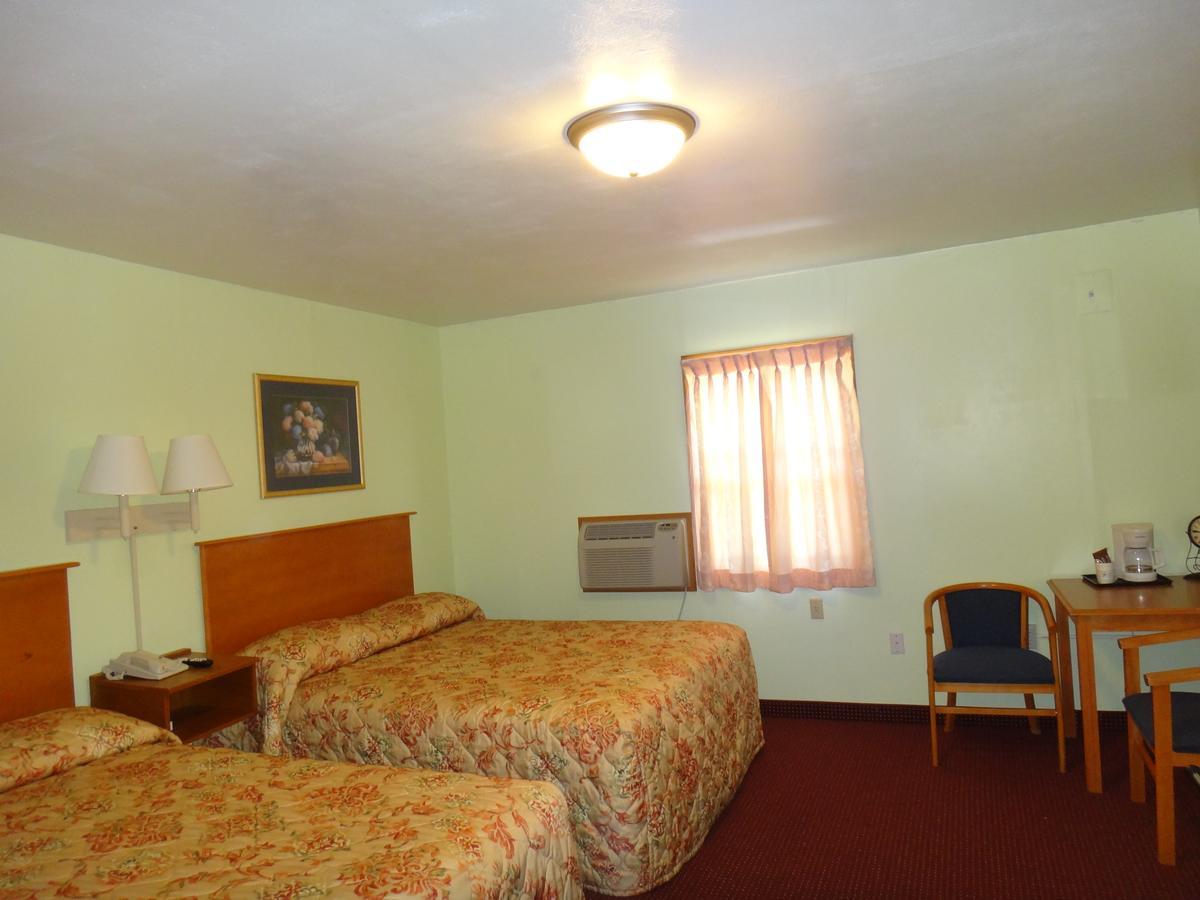 Pine Ridge Motel Dodgeville Eksteriør bilde